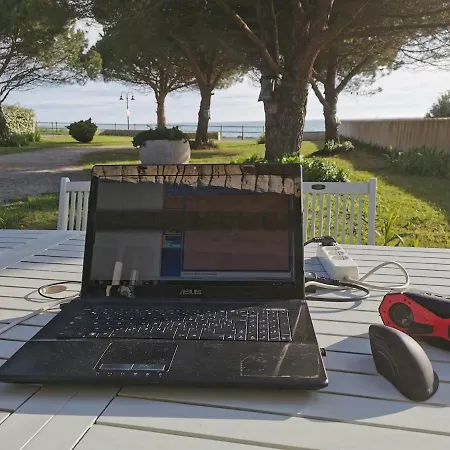 Sea-facing In La Flotte-en-re * La Flotte