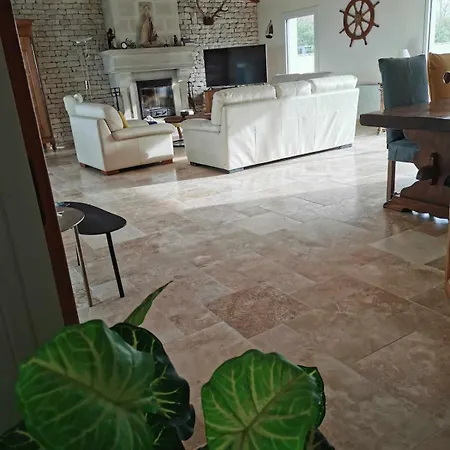 Villa Sea-facing In La Flotte-en-re