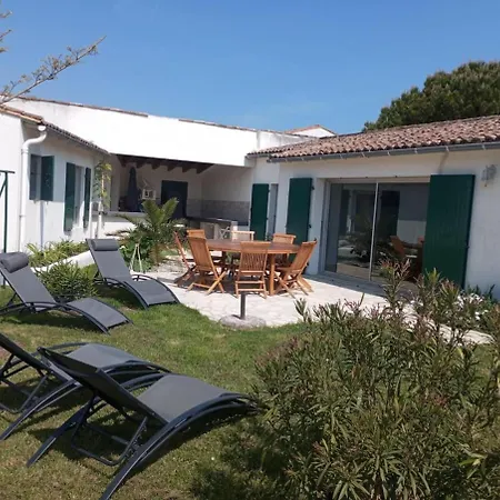 Sea-facing In La Flotte-en-re Willa La Flotte