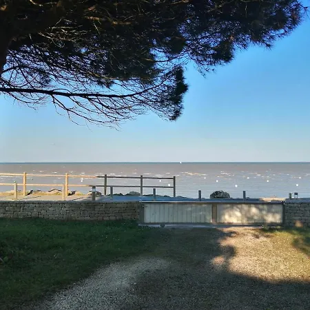 Villa Sea-facing In La Flotte-en-re *